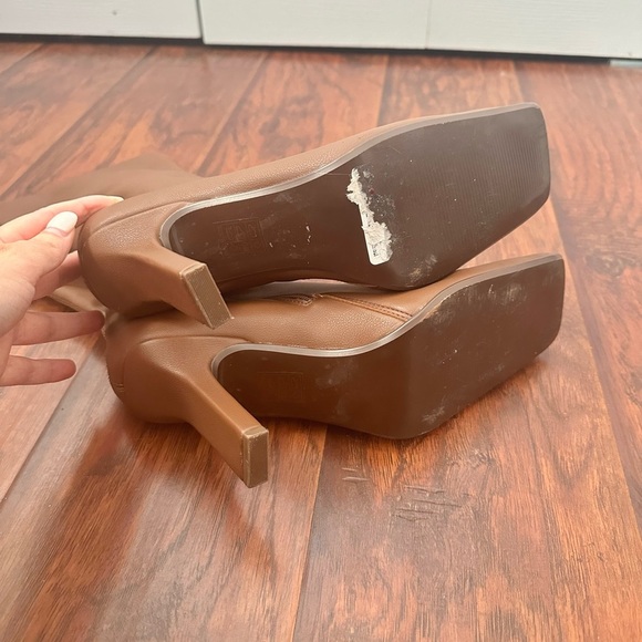 Oak + Fort brown mid calf square toe heeled boots size 8 - Picture 6 of 7